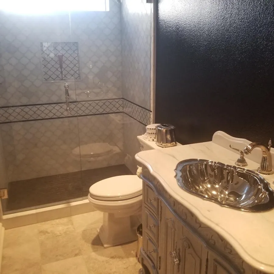 Professional plumbing work and bathroom remodeling in Fort Wright